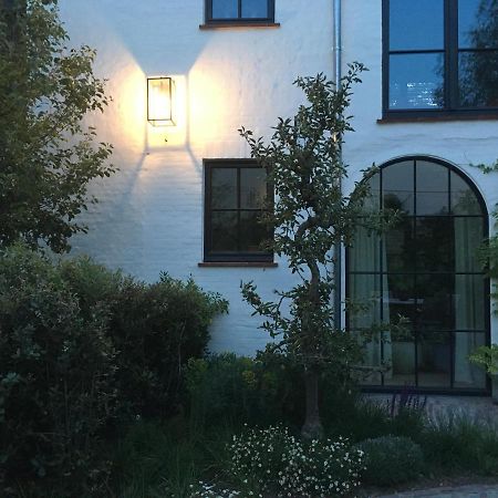 The Herring'S Residence - Stylish Private Cottage With Breakfast In Historic Center - Adults-Only Brugge Buitenkant foto