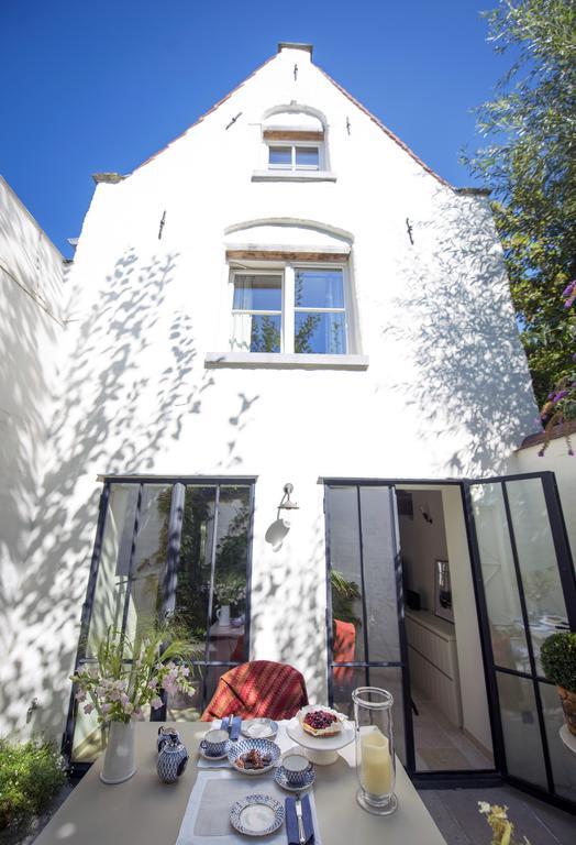 The Herring'S Residence - Stylish Private Cottage With Breakfast In Historic Center - Adults-Only Brugge Buitenkant foto